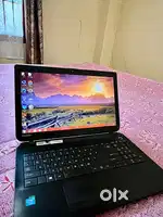 TOSHIBA SATELLITE 650-b-E0010 laptop / 15.6inch / windows 7/ new bttry