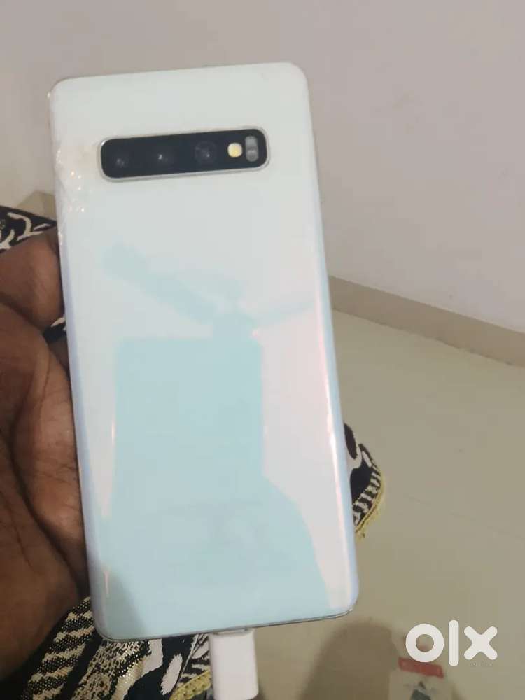 Samsung s10 (512)GB display problem