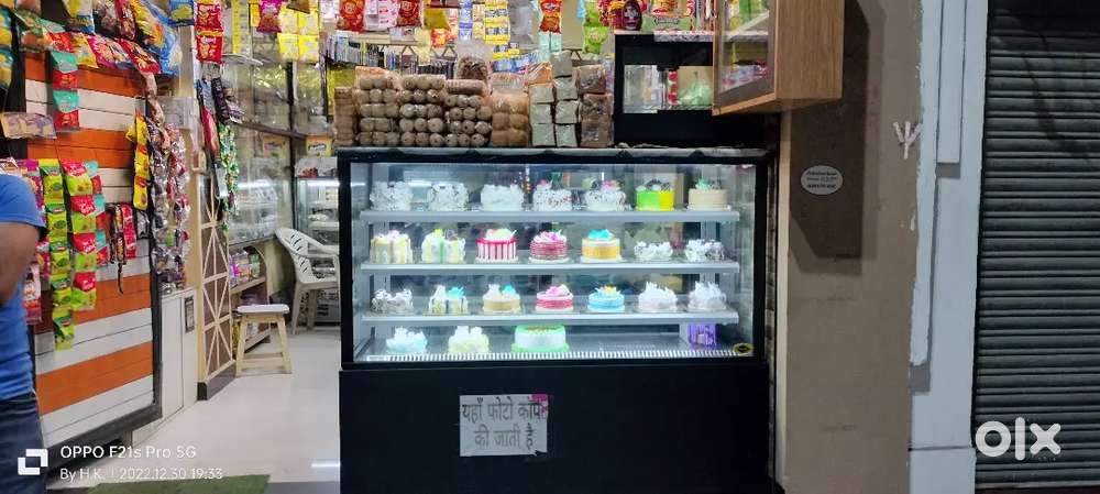 Cake counter
