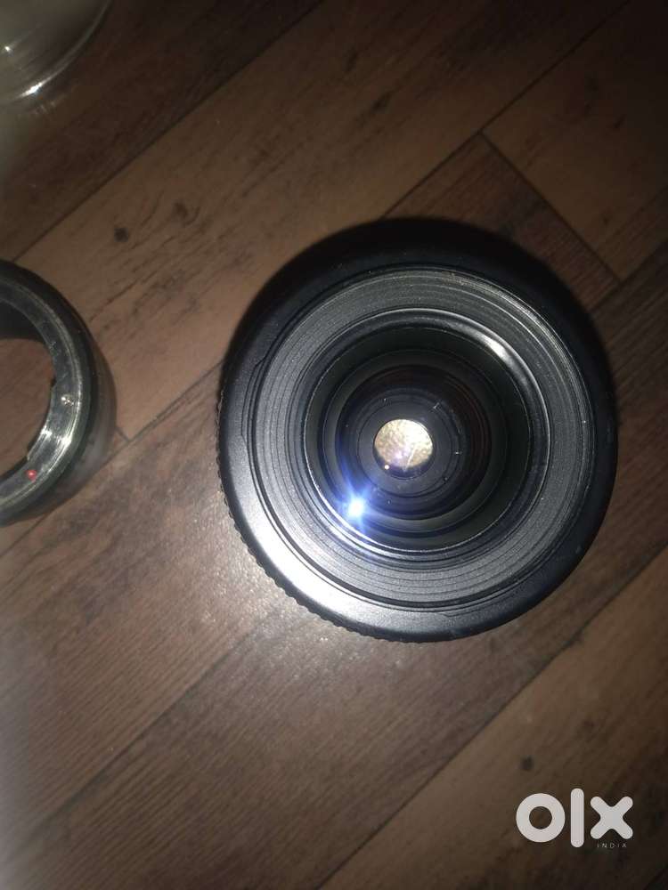 Sony a7s camera &28 - 70 mm f2.8 ron manual zoom lens