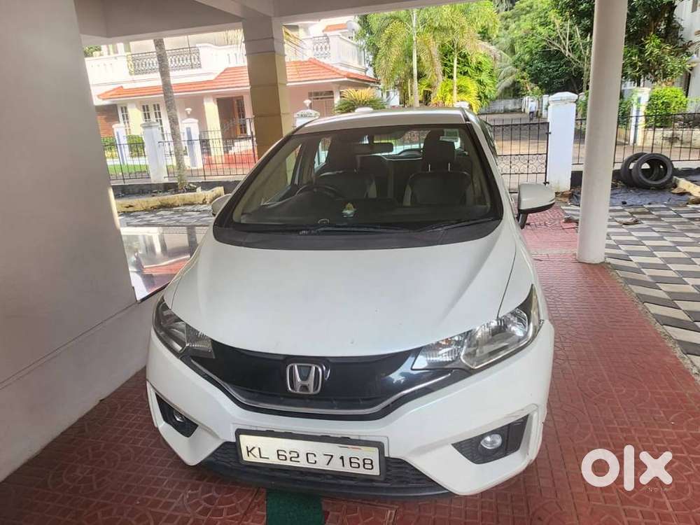 FOR SALE – HONDA JAZZ (Petrol)