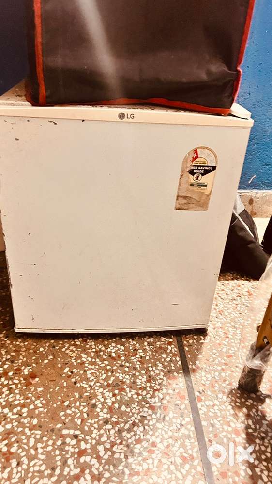 New Condition Mini Fridge @8000