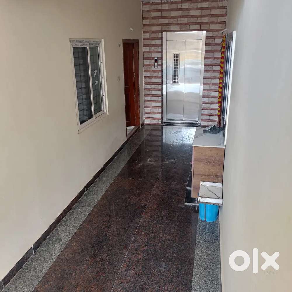 3bhk Spacious Flat for rent - Mallampet