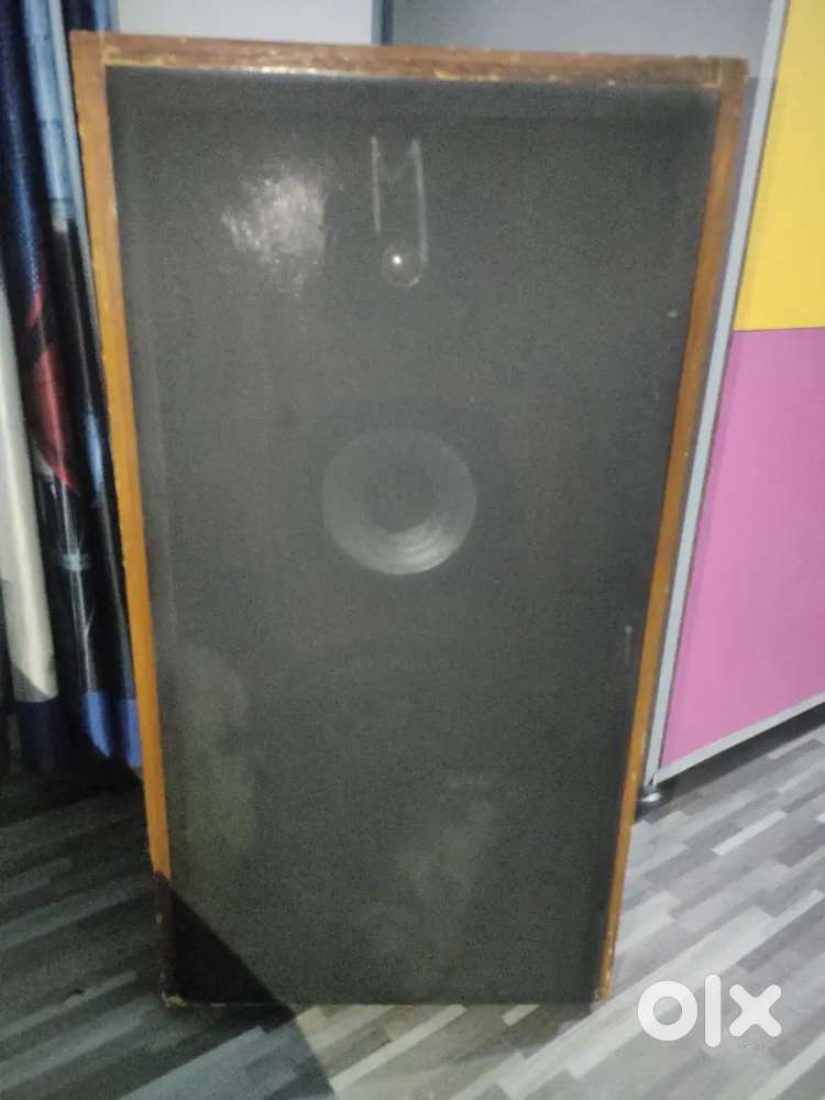 I'm selling my music system
