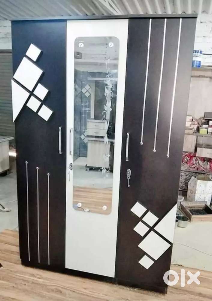 LATEST DESIGN 3 DOOR WARDROBE AVAILABLE NEW
