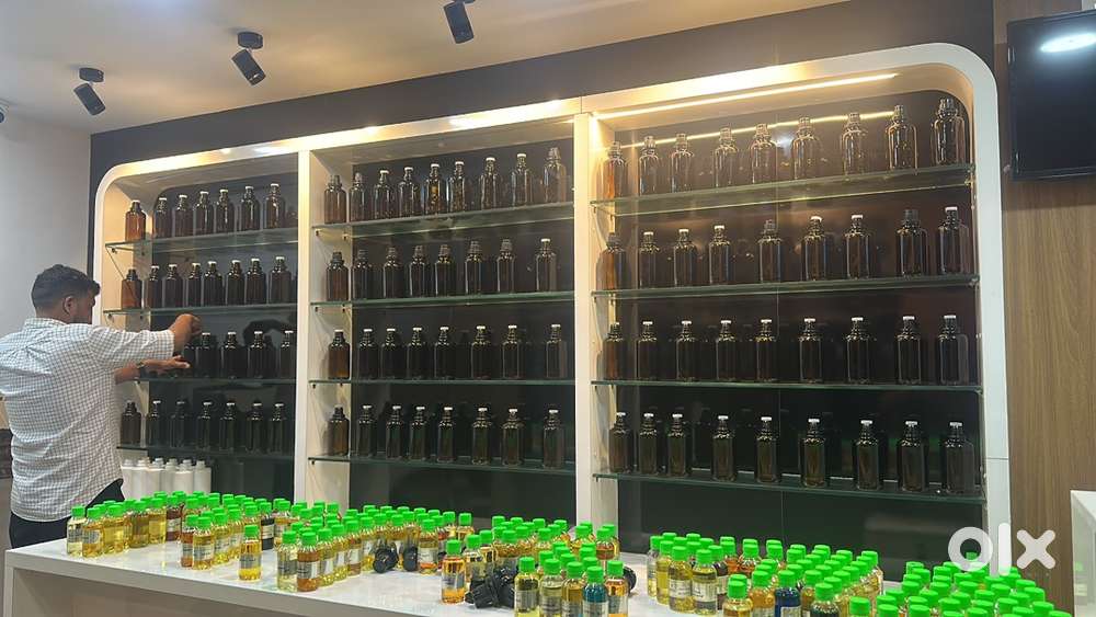 Looking for sales people