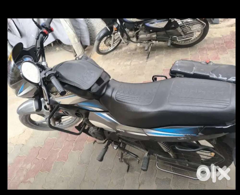 Hero super Splendor 2018 sales