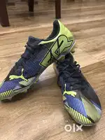 Puma Unisex Future 7 Play Fg/Ag Jr Football Shoe