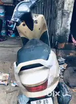 Kam chali hai
