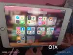 I pad mini5 it's good condition WiFi and sim 64gb