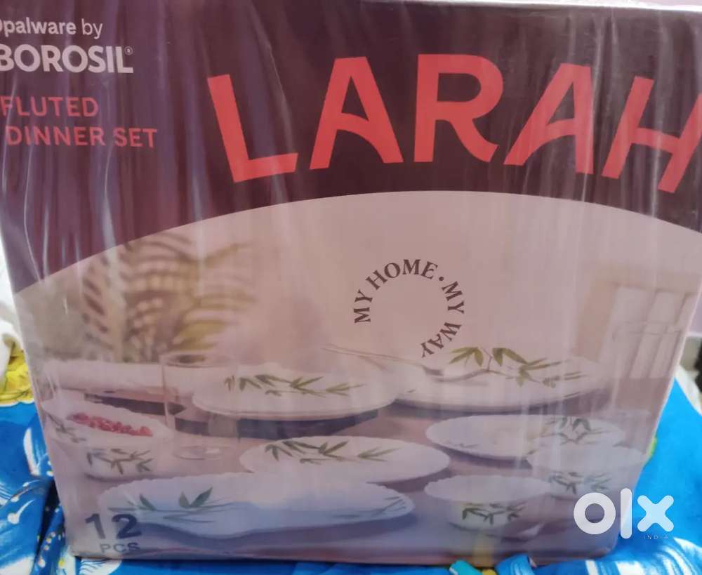 Borosil fluted dinner set