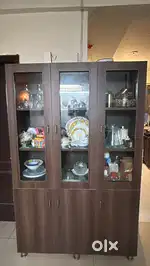 Crockery Unit