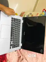 ASUS FLIP 14 CHROME BOOK screen touch ( use as laptop and tablet too )