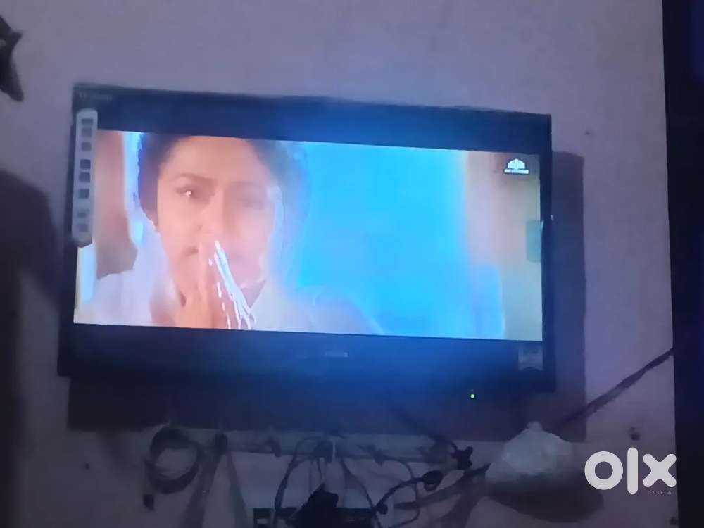 LAD TV 32 INCH