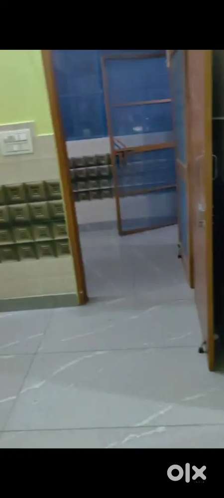 2 room set with kitchen combin lat-bath