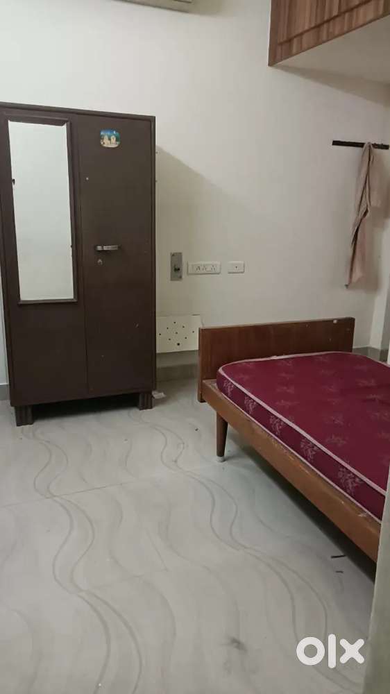 1 RK house for rent near gill nagar park choolaimedu