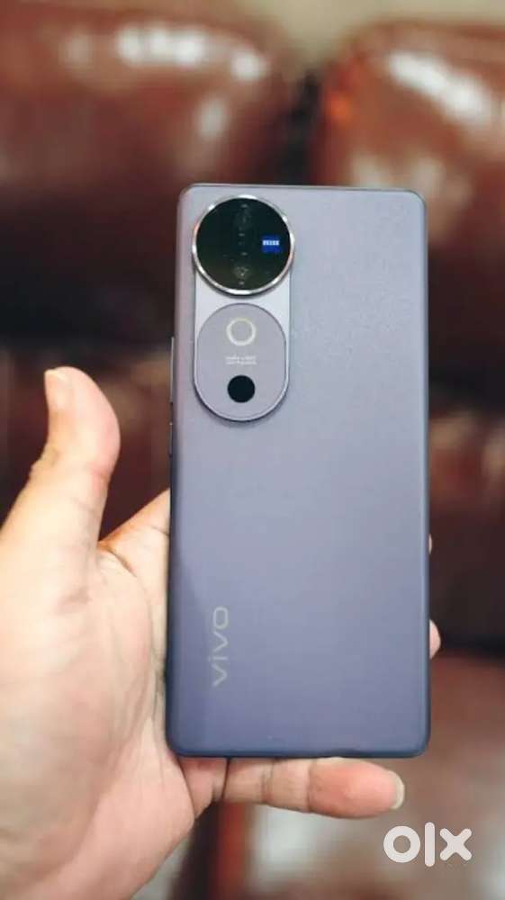 V40 5g mobile