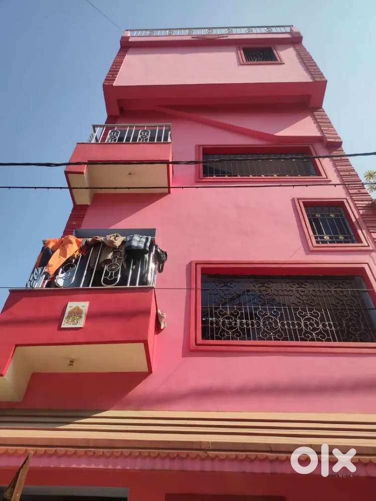 Fully Furnished Flat with 2 AC , 2Bed and washing machine