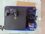 Sony PS4 Pro 1 TB in mint condition