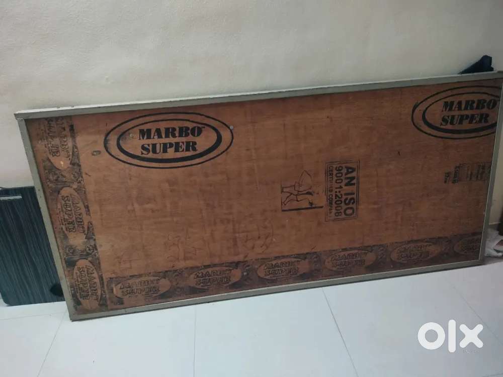 Very Strong Iron Folding Bed