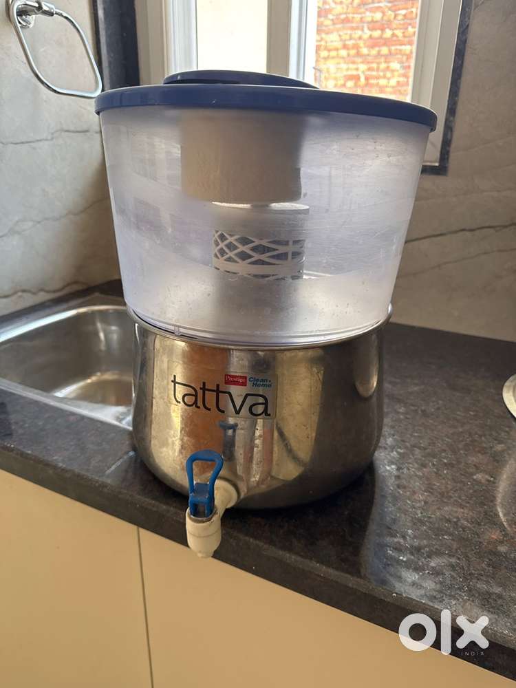 Water Purifier for Sale – Excellent Condition!