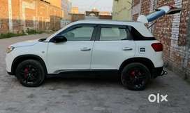 Maruti Brezza car White