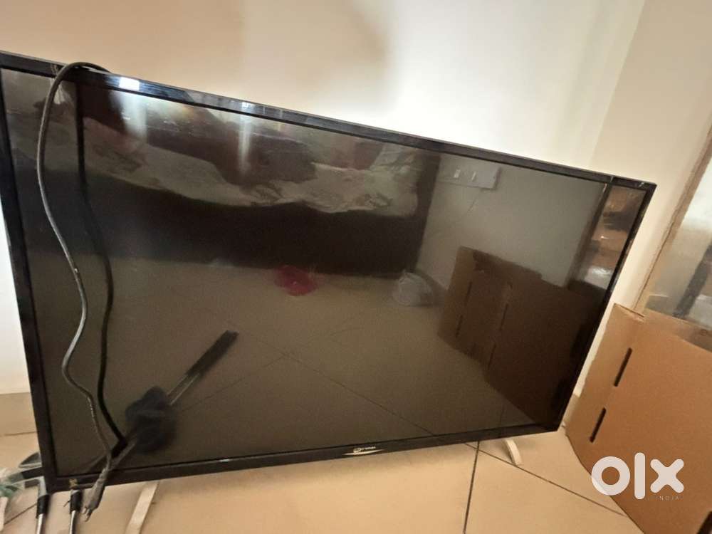 43 inches LED TV