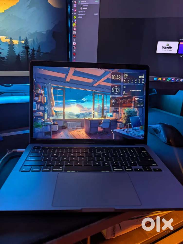 Macbook Pro M1 13 with Touchbar 8gb/256gb