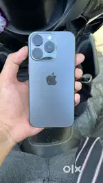 Iphone 15 pro 128 gb battery health 85%