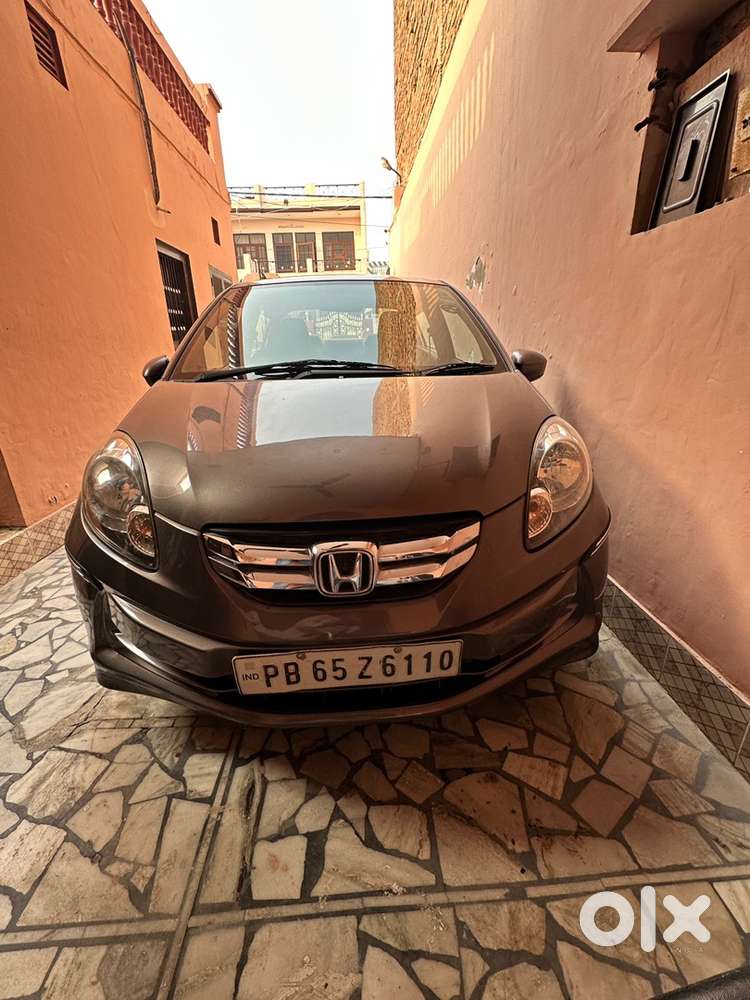 Honda Amaze 2014 Diesel Well Maintained