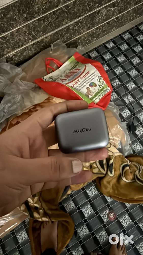 Realme buds air 7  earbuds