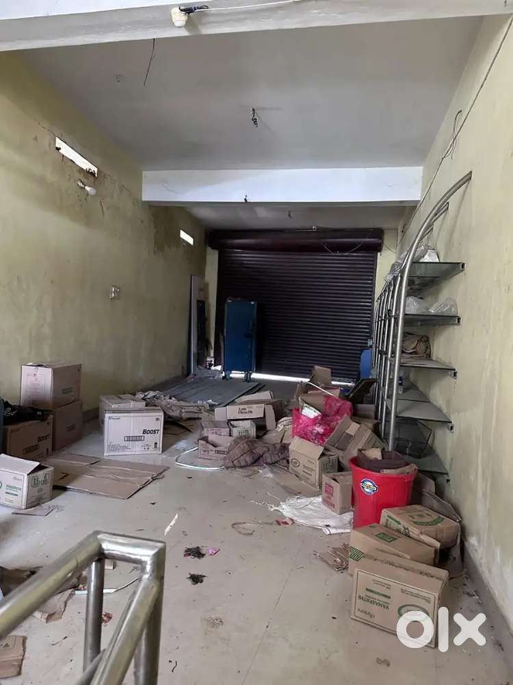 Shop for rent manacaud