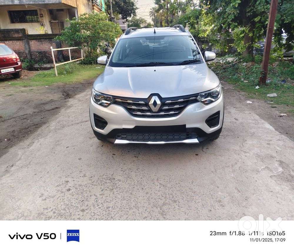 Renault Triber RXT, 2020, Petrol