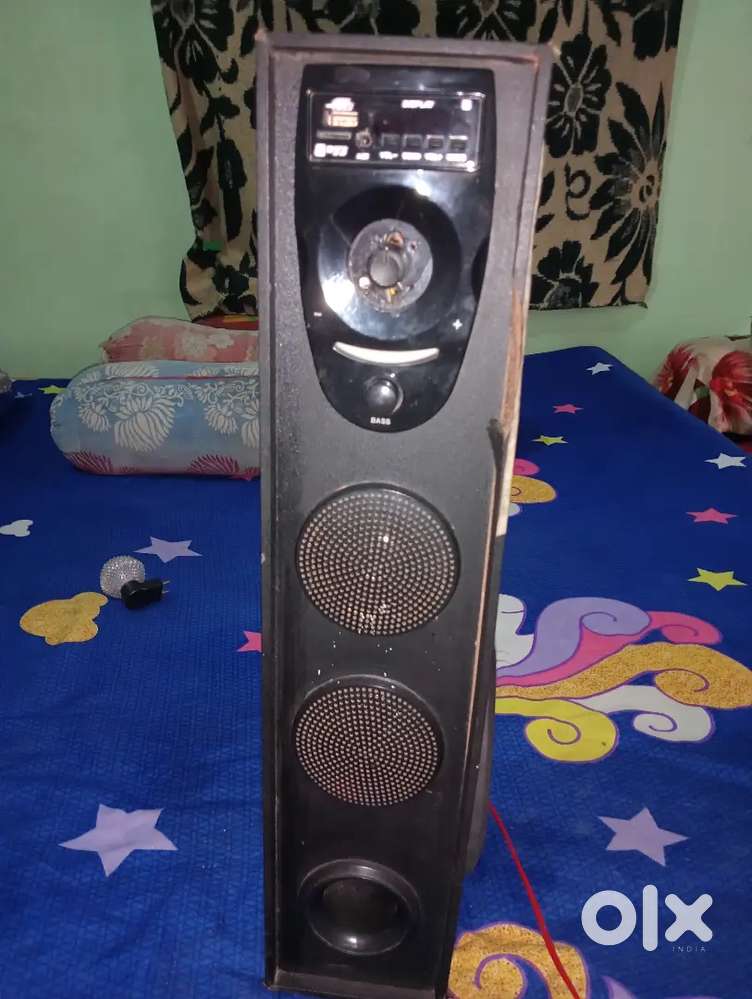 Tower Speaker2 (6 inch Bass)(with extra 5 Inch Subwoofer)1SpeakerExtra