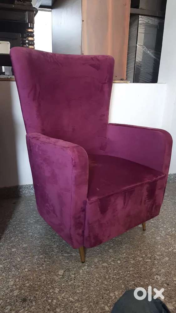 New 2 two king chair
