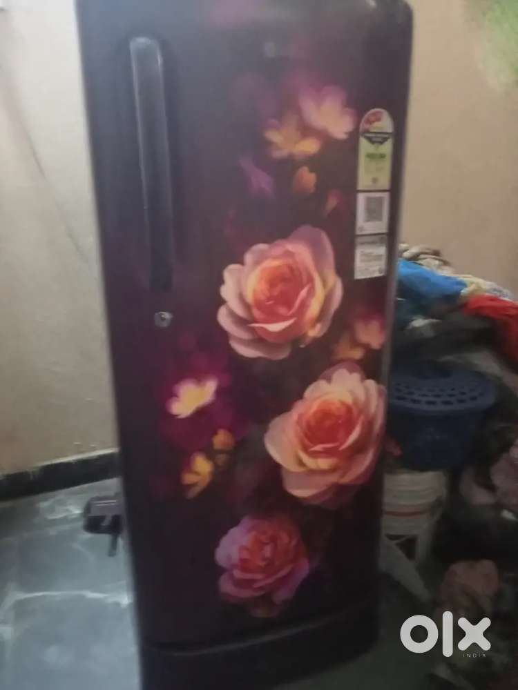 New refriger good condition LG