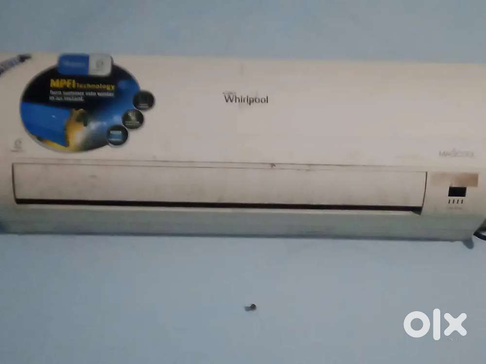 Ac 1,5 ton  good condition