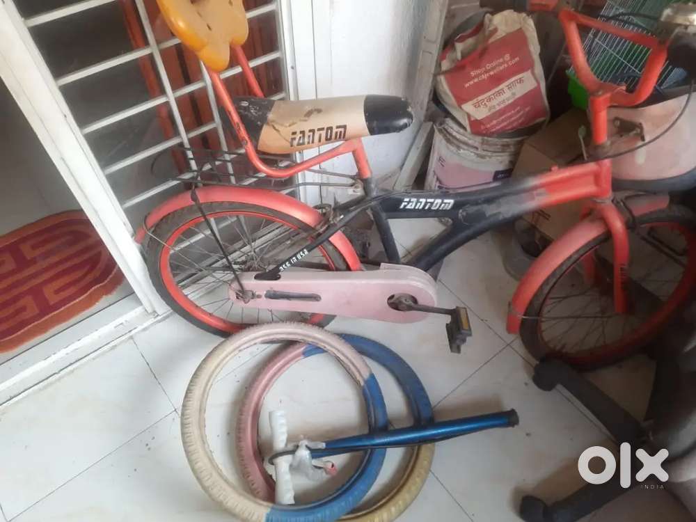 Fantom brands bicycle    price negotiable