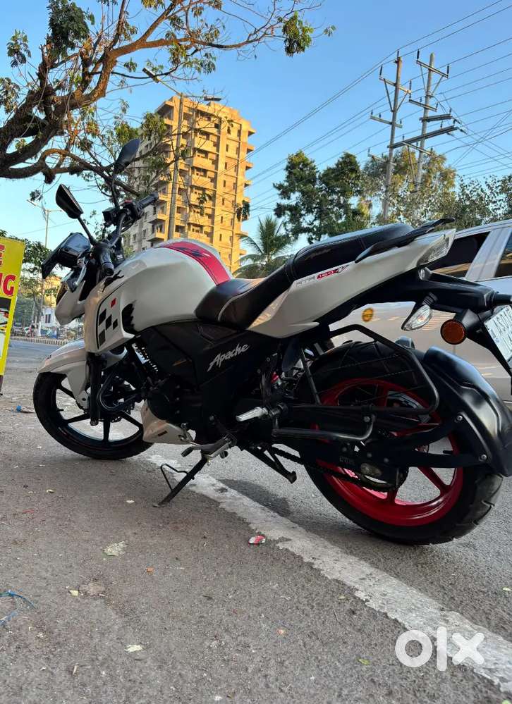 Tvs apache 160 4V special Edition