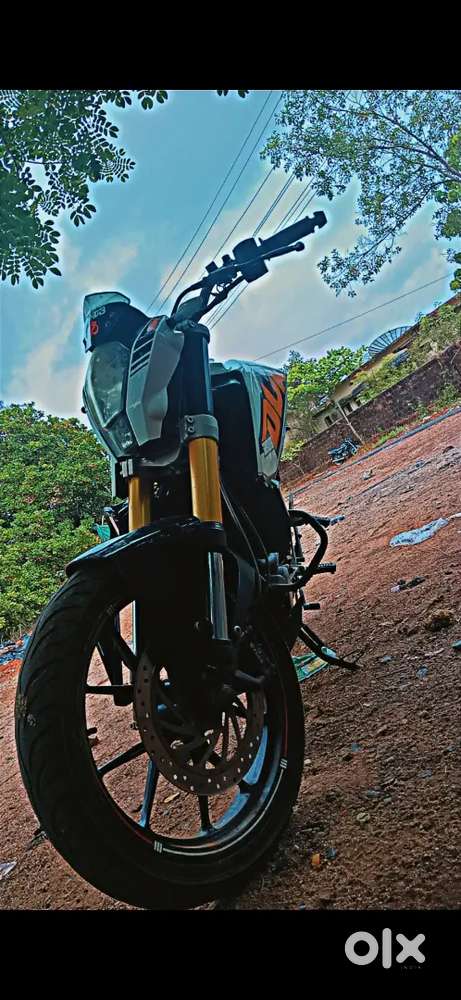 Bs3 model , 4th owner ,speedometer not working and insurence less