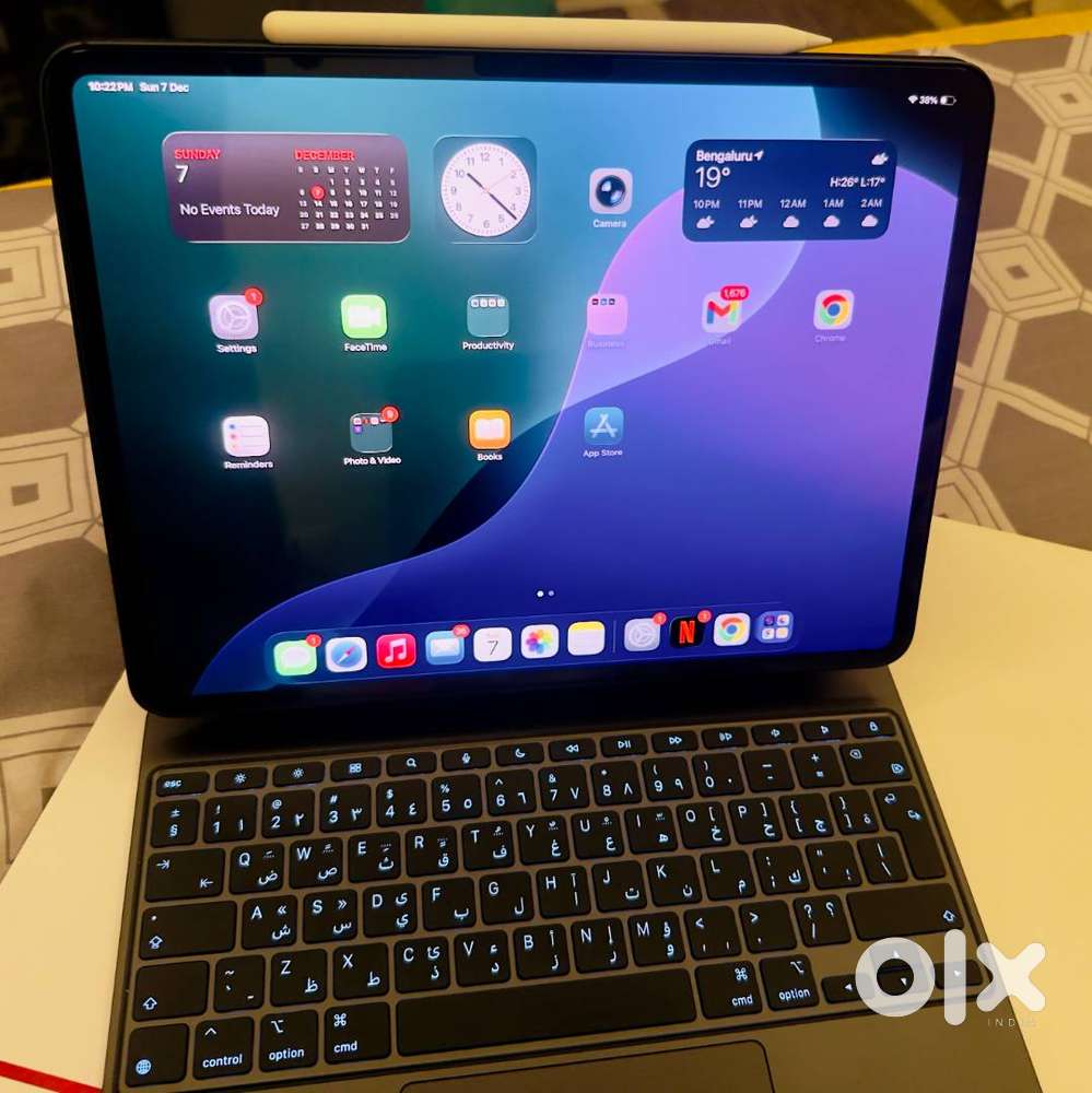 iPad Pro M4 13inch 256GB Y2024 + Keyboard with touchpad + Magic pencil