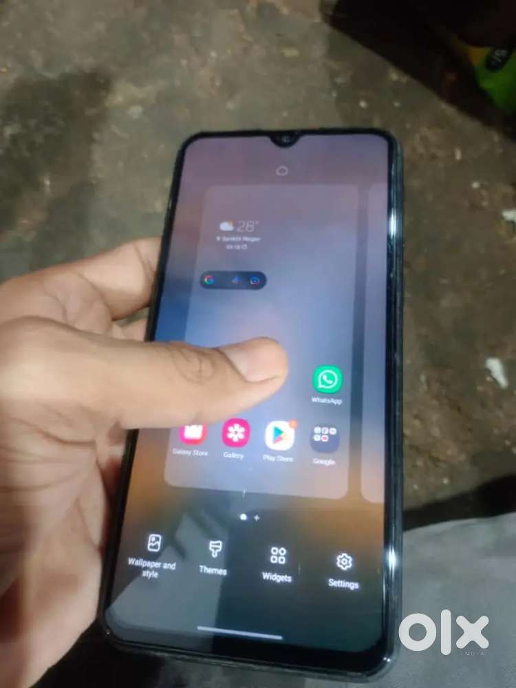 Samsung galaxy m31 .6+128 gb .4g