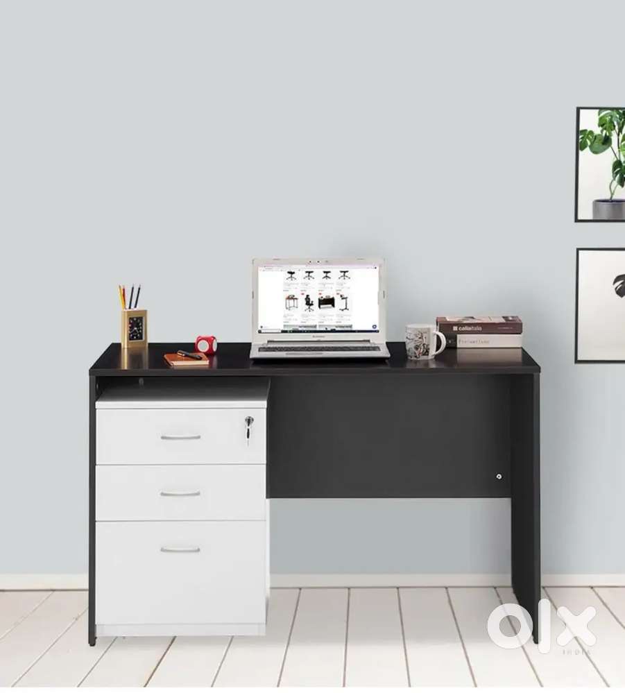 CHEST DRAWER ON RENT