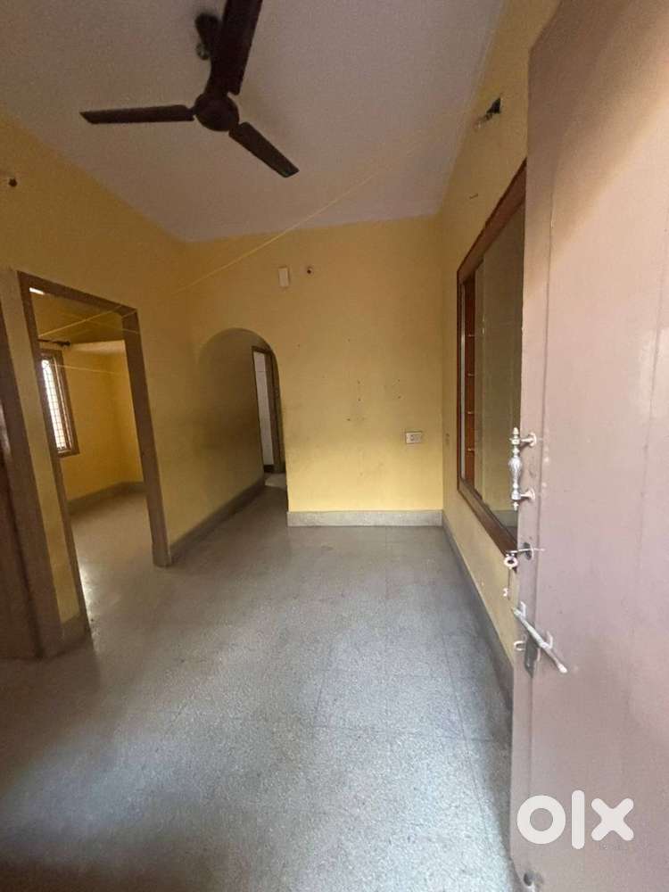 2BHK HOUSE FOR LEASE IN RAGHAVENDRA NAGAR