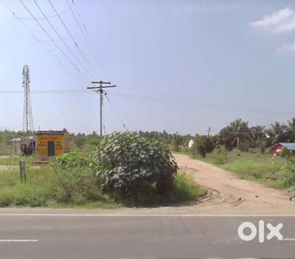 Pollachi to Udumalpet highway onroad property