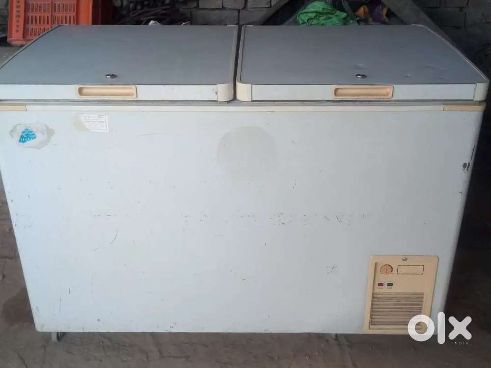 Deep freeze good condition 100 ₹1800