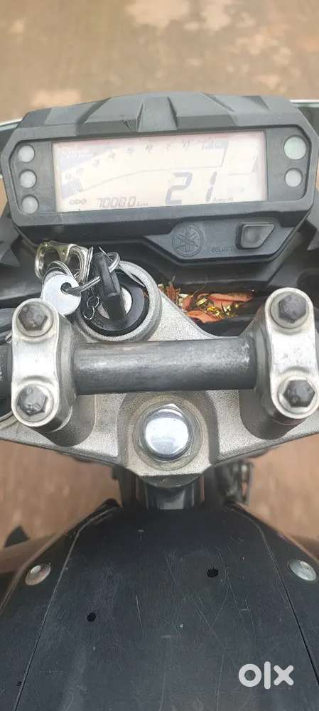 sell bike yamaha fzs