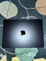 APPLE MacBooK AIR M2