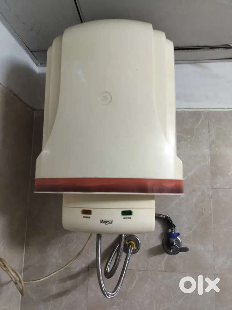 Bajaj Majesty Geyser 15 Ltr
