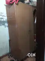 Almirah Almirah